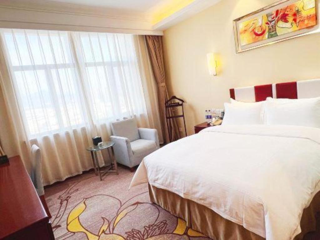 Qingdao Blue Horizon Hotel Licang Екстериор снимка