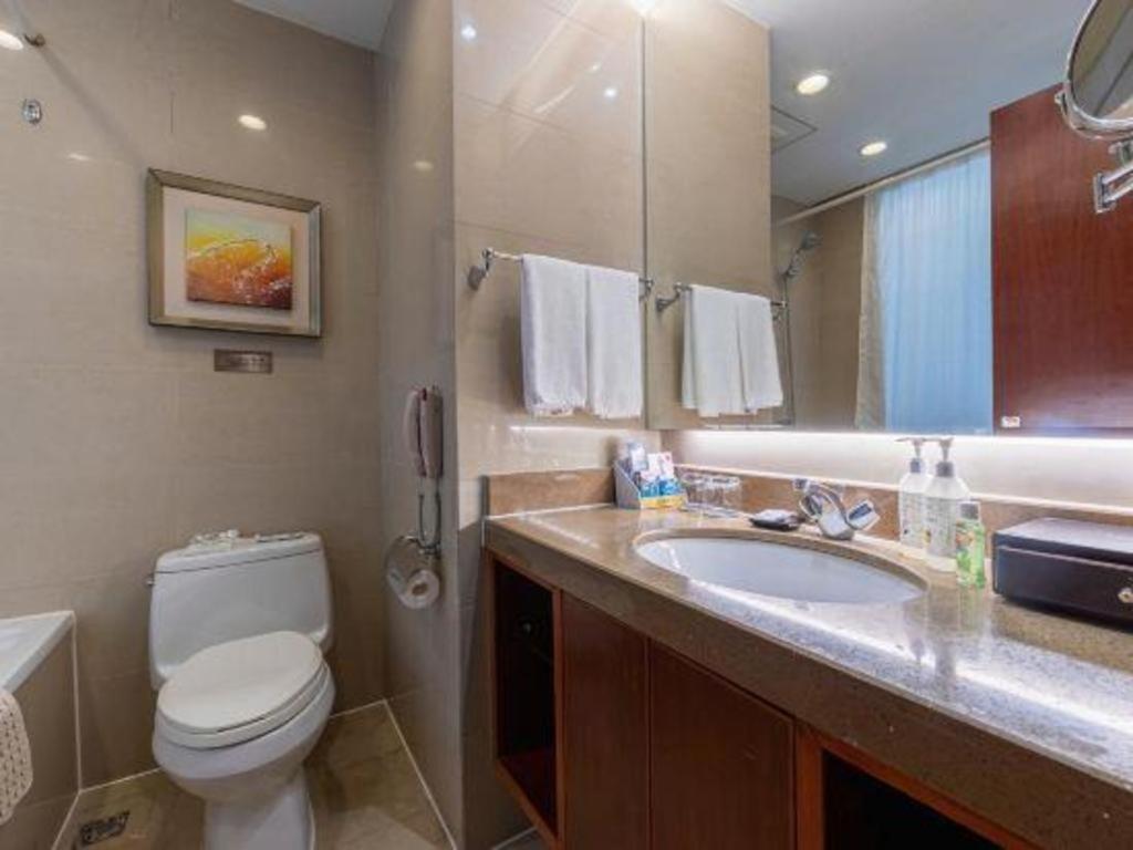 Qingdao Blue Horizon Hotel Licang Екстериор снимка