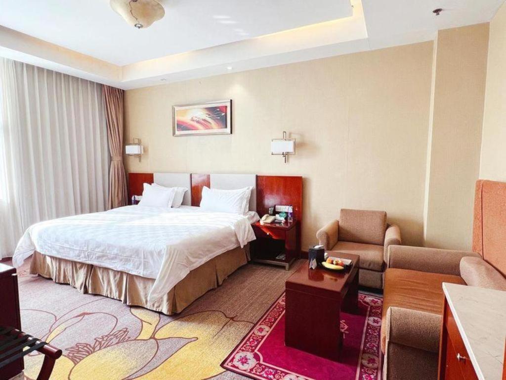 Qingdao Blue Horizon Hotel Licang Екстериор снимка