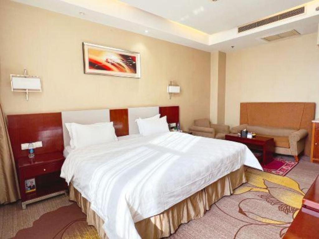 Qingdao Blue Horizon Hotel Licang Екстериор снимка