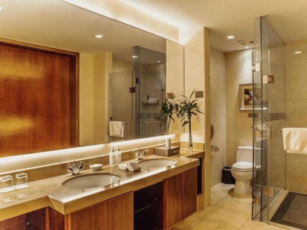 Qingdao Blue Horizon Hotel Licang Екстериор снимка